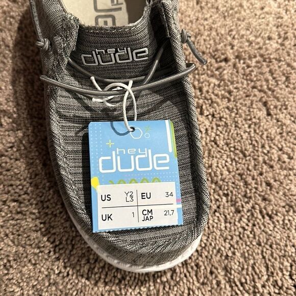 Hey Dude Wally Youth size Y2-Y3 linen stone color (light grey) - Picture 6 of 6